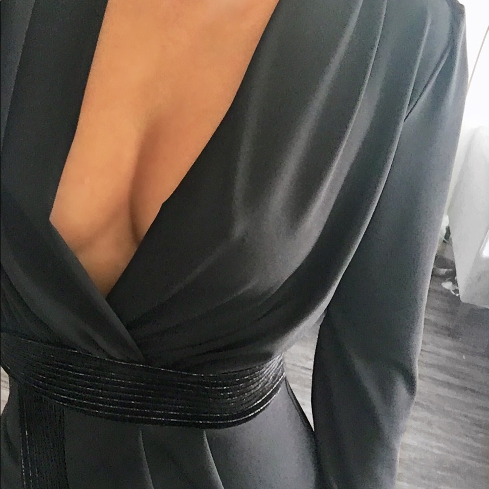🆕FRANCZESCA BLACK MINI DRESS - Picture 7 of 8